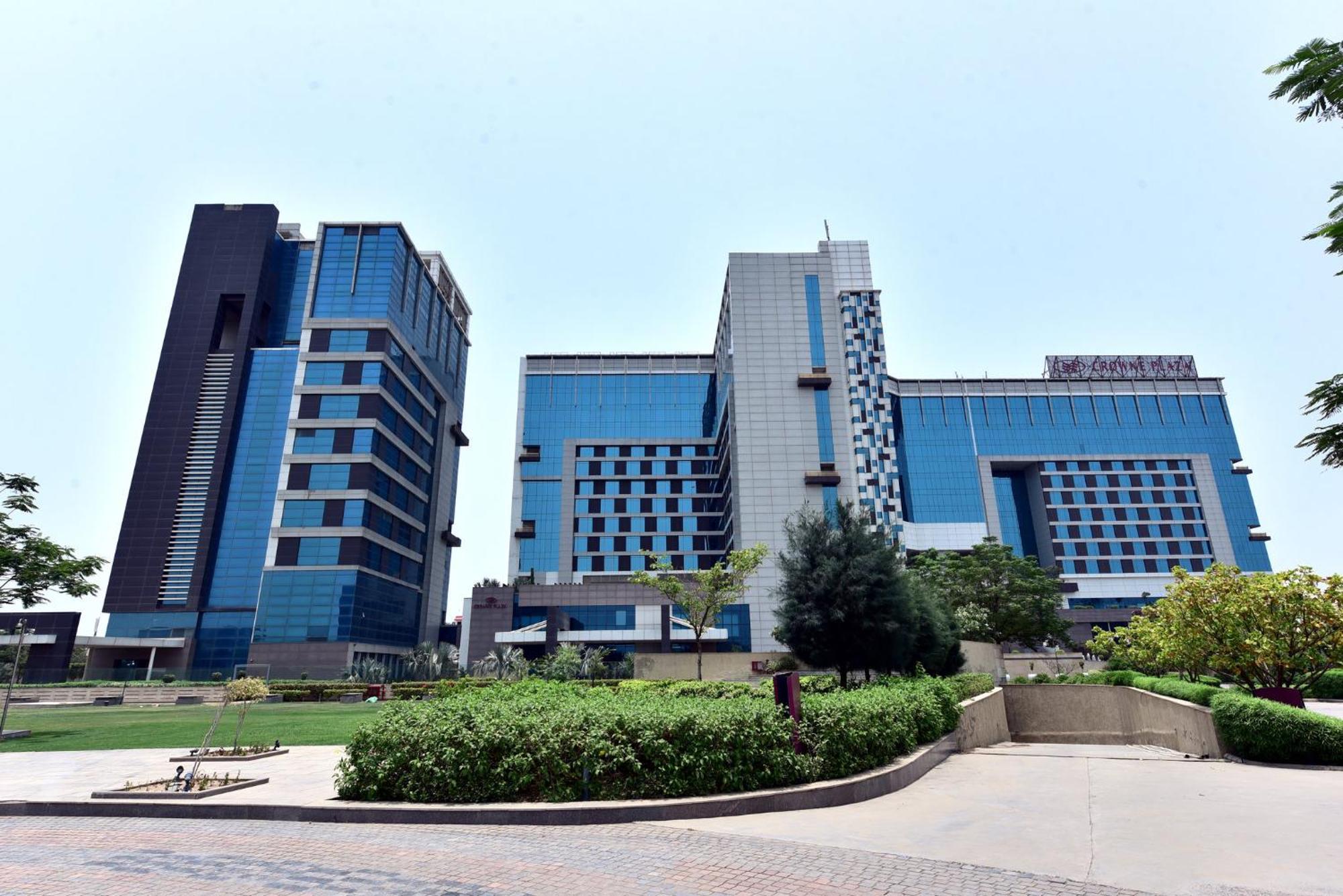Crowne Plaza Greater Noida, An Ihg Hotel Exterior photo